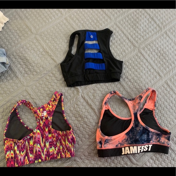 Sports bras ! - Picture 2 of 2